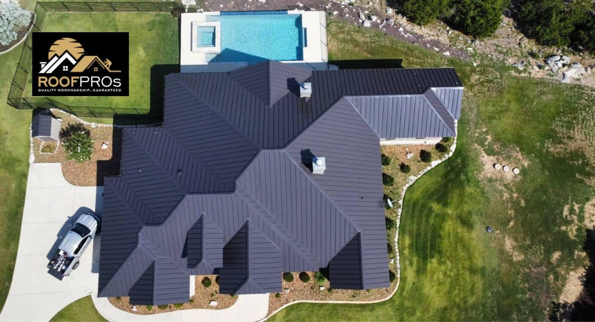 Residential roofing contractor